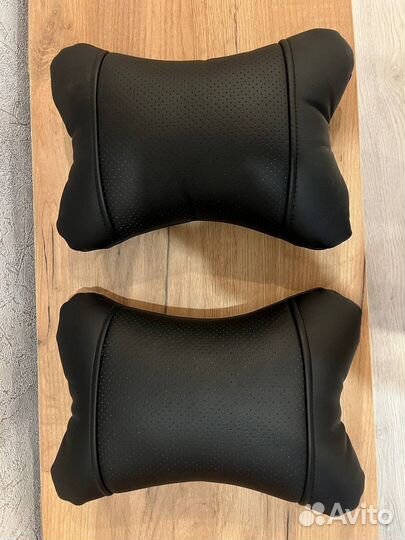 Подушка на подголовник автомобиля