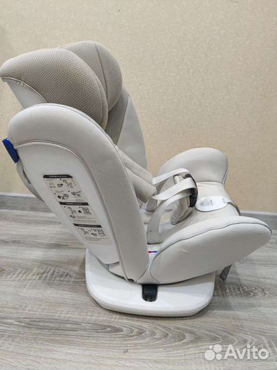 Автокресло happy baby unix isofix 0-12 лет