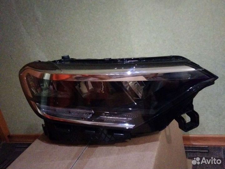 Фары на volkswagen polo