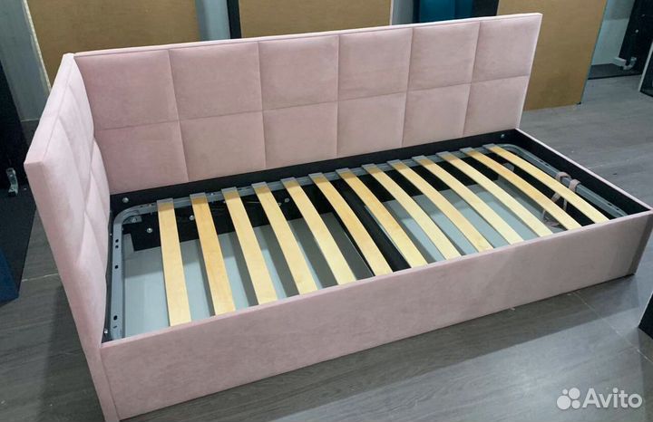 Детская кровать-тахта