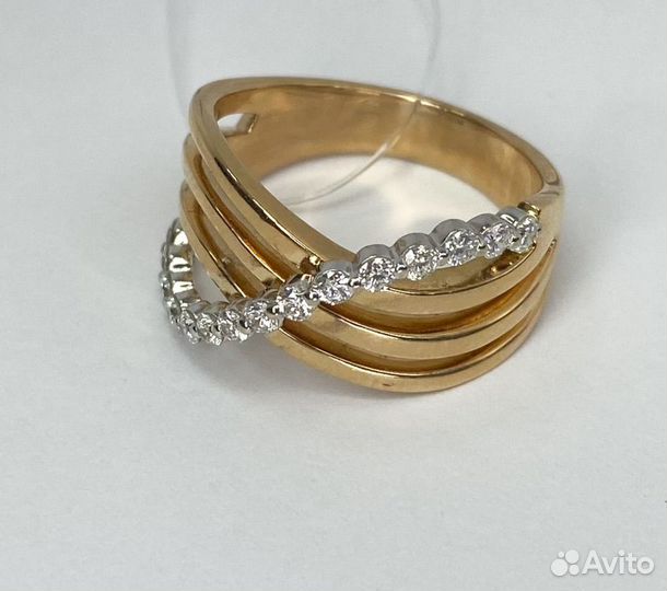 Золотое кольцо с бриллиантами