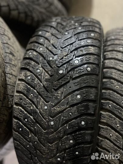 Nokian Tyres Hakkapeliitta 8 205/60 R16