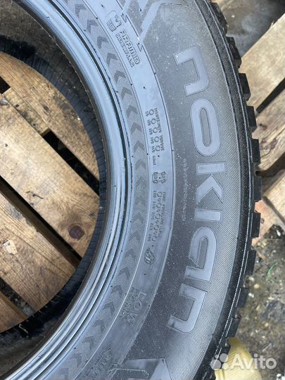 Nokian Tyres Hakkapeliitta 8 SUV 285/60 R18