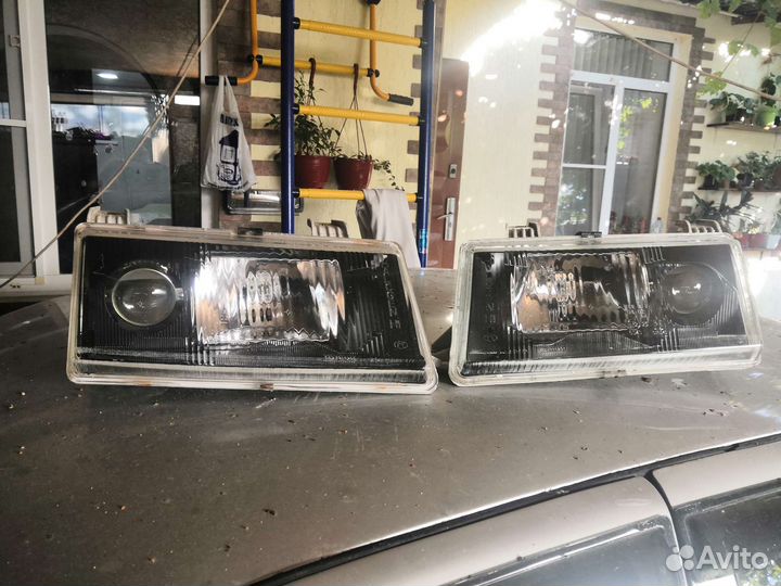 Передние фары ваз 2110