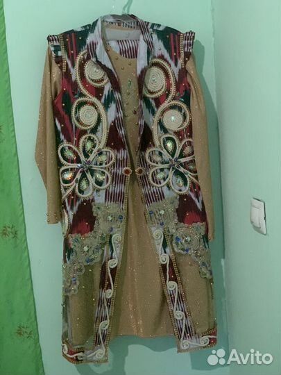 Национальное платье узбекское