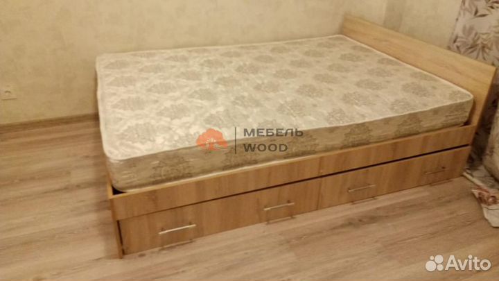 Кровать двухспальная