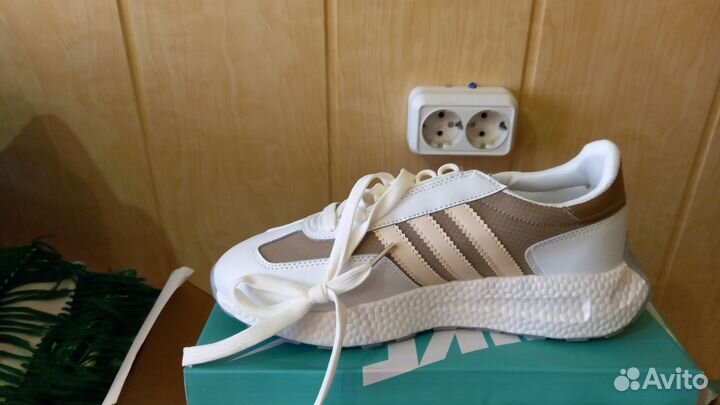 Мужские кроссовки