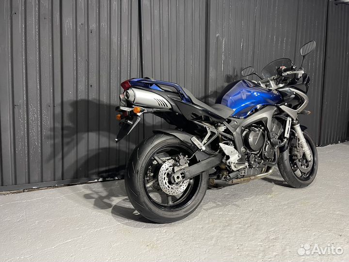 Yamaha FZ6-S