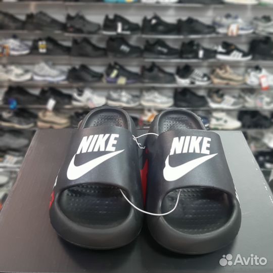 Сланцы nike