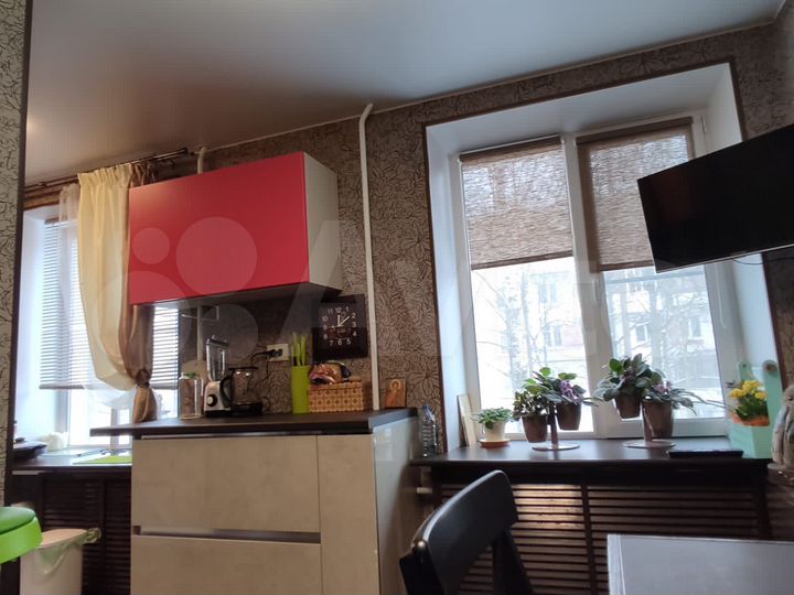 3-к. квартира, 54 м², 2/5 эт.