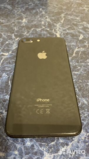 iPhone 8 Plus, 64 ГБ