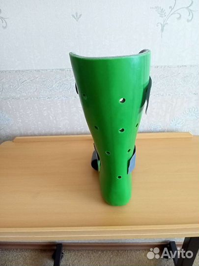 Тутор на голеностопный сустав