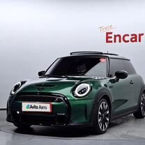 MINI Cooper S 2.0 AMT, 2021, 38 540 км, с пробегом, цена 2 250 000 руб.