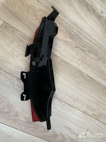 Фонарь противотуманный Land Rover Discovery Sport