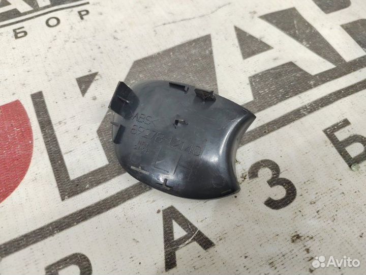 Накладка ручки двери задняя левая Toyota Corolla