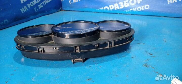 Панель приборов Renault Fluence 1 седан K4M 2010