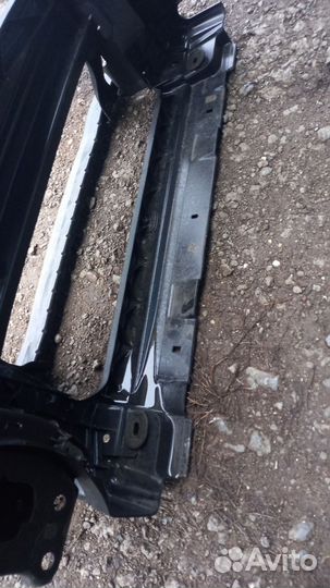 Передняя панель