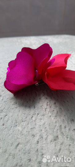 Кулон и брошь