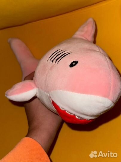 Мягкая игрушка мини акула розовая