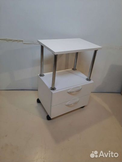 Этажерка,столик на колесиках в наличии