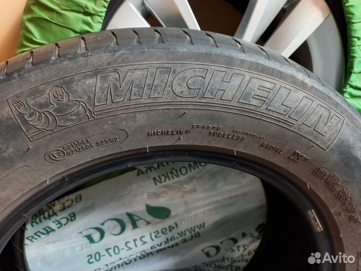 Michelin X Radial 215/65 R17