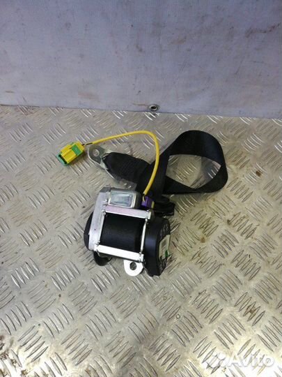 Ремень безопасности задний правый Porsche Cayenne