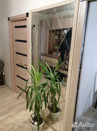 Зеркальная плитка, панно