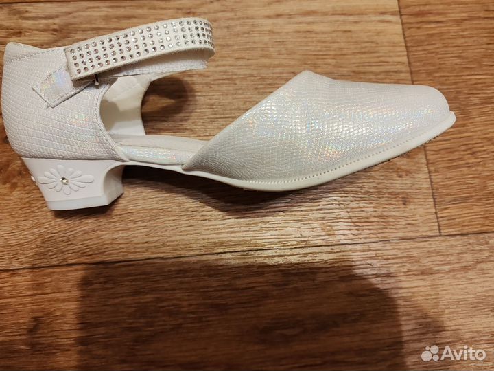 Туфли для девочки 32 размер