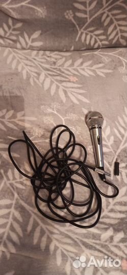Проводной микрофон LG ACC-M900K