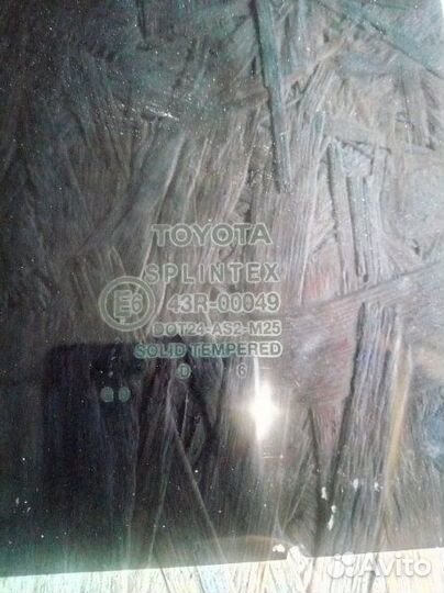 Стекло двери заднее левое Toyota Carina T190 1.6