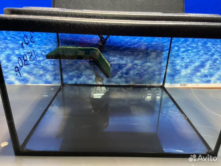 Террариум на 30 литров с крышкой для черепах