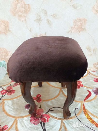 Табурет банкетка