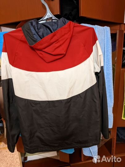 Мужская ветровка