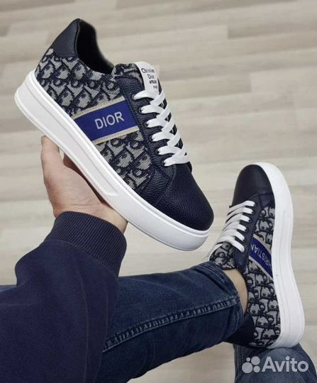 Кроссовки dior