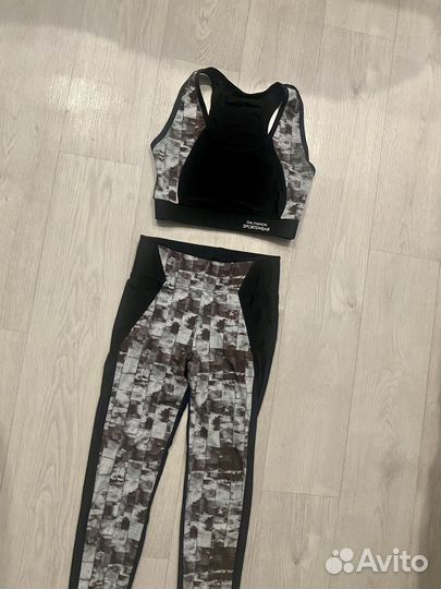 Фитнесс костюм