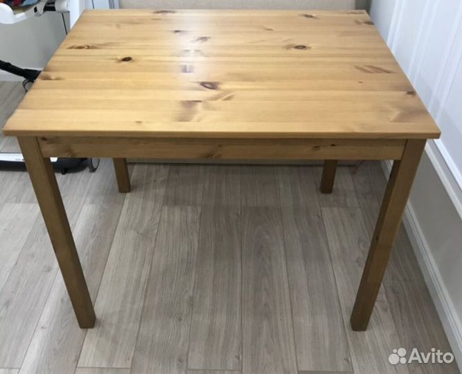 Стол кухонный IKEA