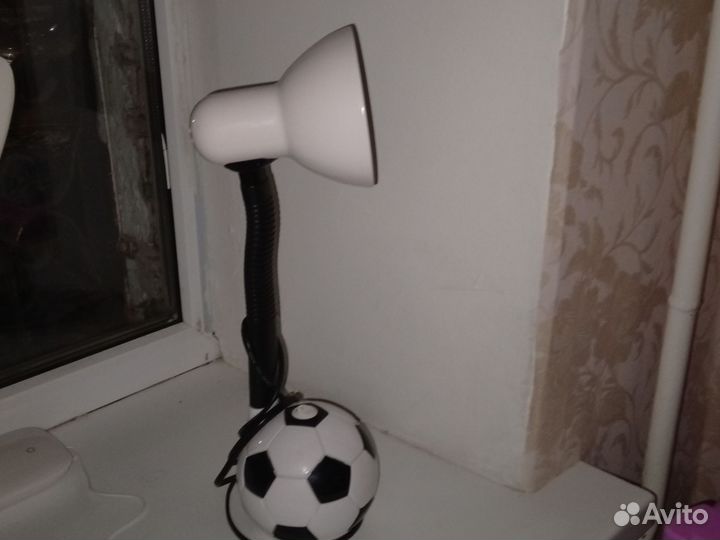 Лампа настольная