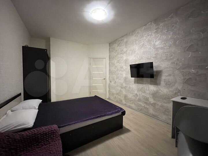 1-к. квартира, 42 м², 10/17 эт.