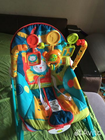 Fisher price шезлонг сафари