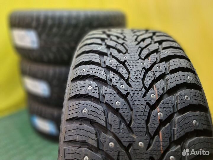 Nokian Tyres Hakkapeliitta 9 SUV 275/45 R21