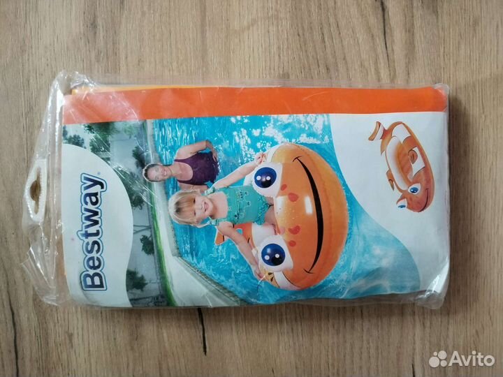 Надувная лодка детская