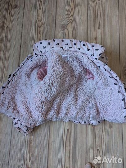 Куртки на девочку,рост 104 см