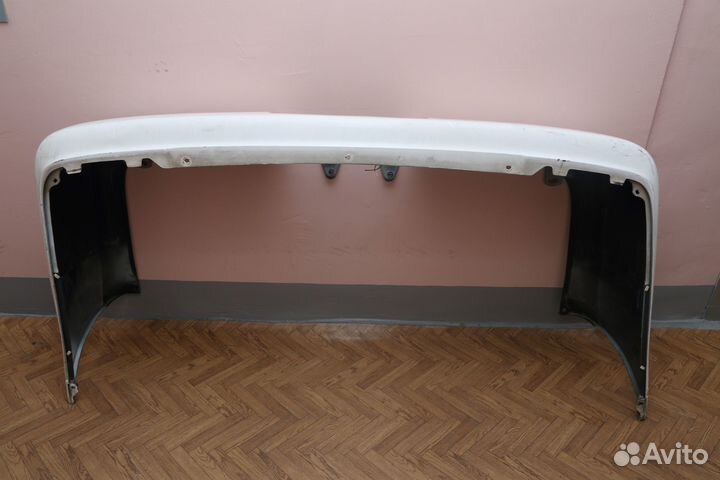 Бампер Тойота Королла AE 100