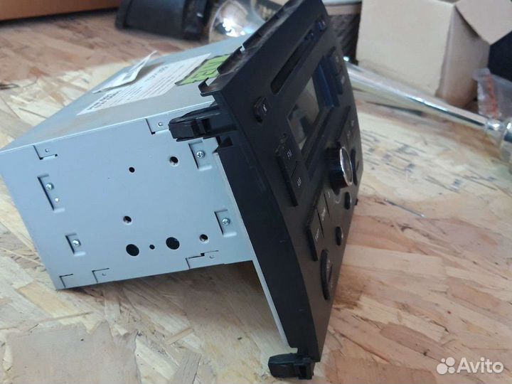 Продам штатную магнитолу на ховер