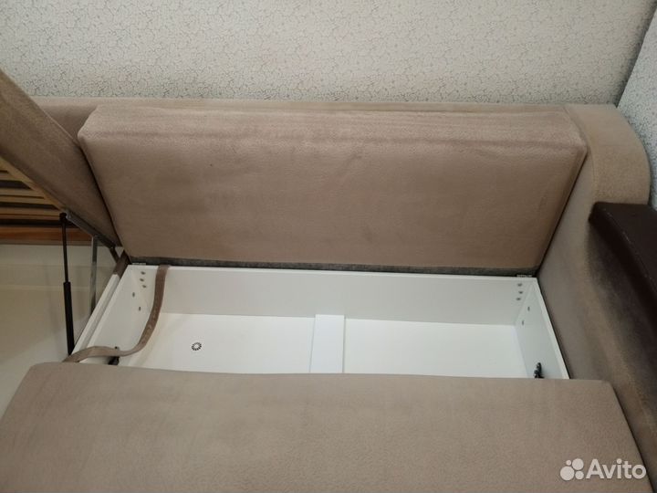 Угловой диван бу