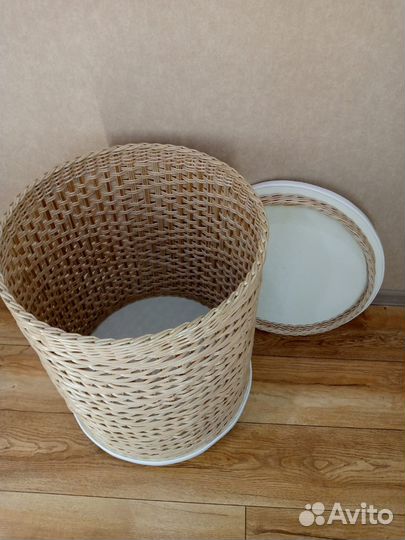 Тумба плетеная из лозы