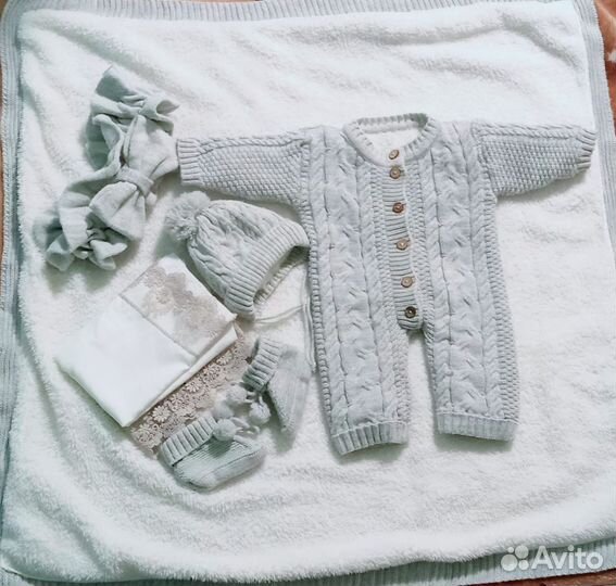 Набор (комплект) на выписку зимний