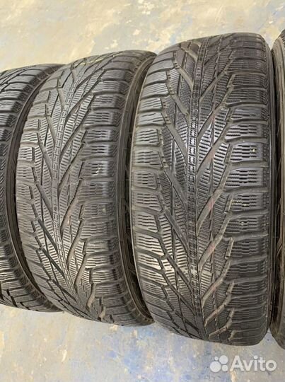 Nokian Tyres Hakkapeliitta R2 SUV 235/55 R19
