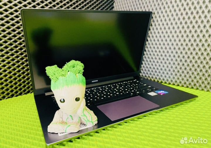 Ноутбук Honor Core i5-10gen/8/SSD512Gb