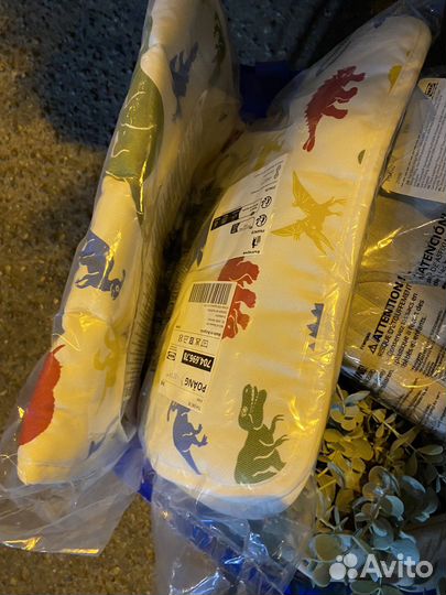 Пакетом продам вещи на ребенка новые и бу